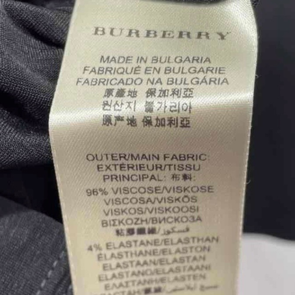 Burberry Slim Ruched V-Neck Black Knit Top - Picture 6 of 7